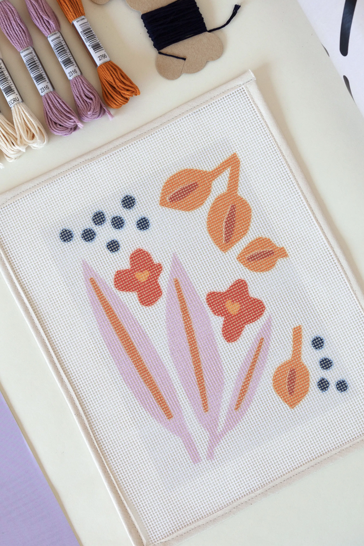 UNWIND PAPER FLOWERS NEEDLEPOINT KIT